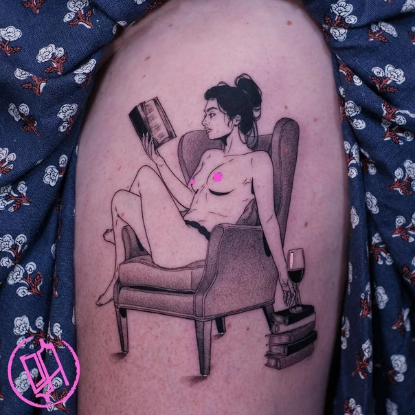 Fineline Woman, Chair tattoo on Upper Arm