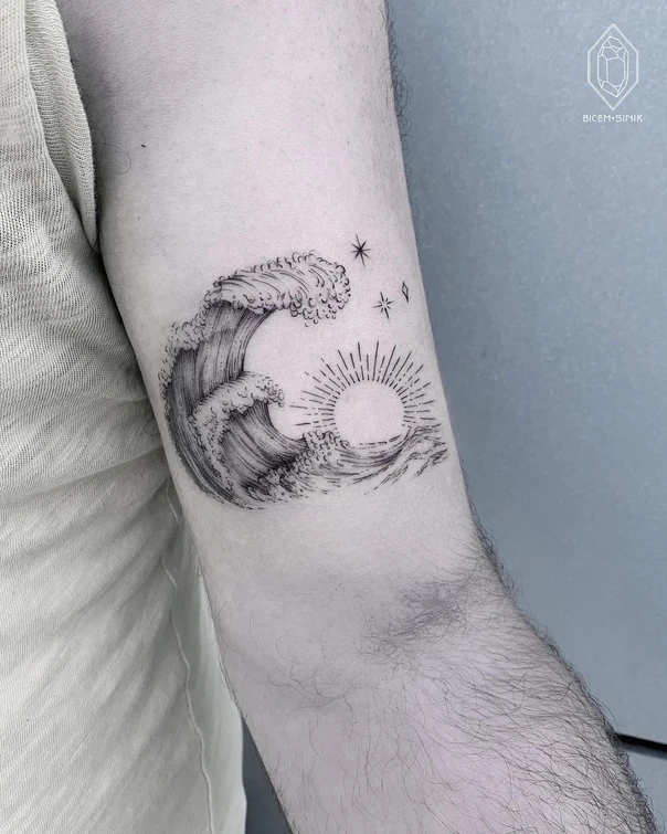 Linework Wave, Sun tattoo on Forearm