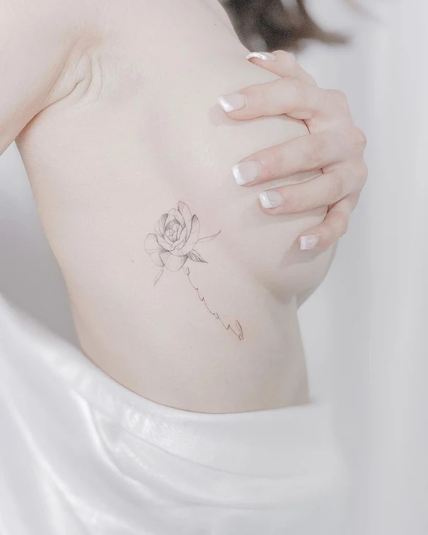 Fineline Rose, Lettering tattoo on Shoulder