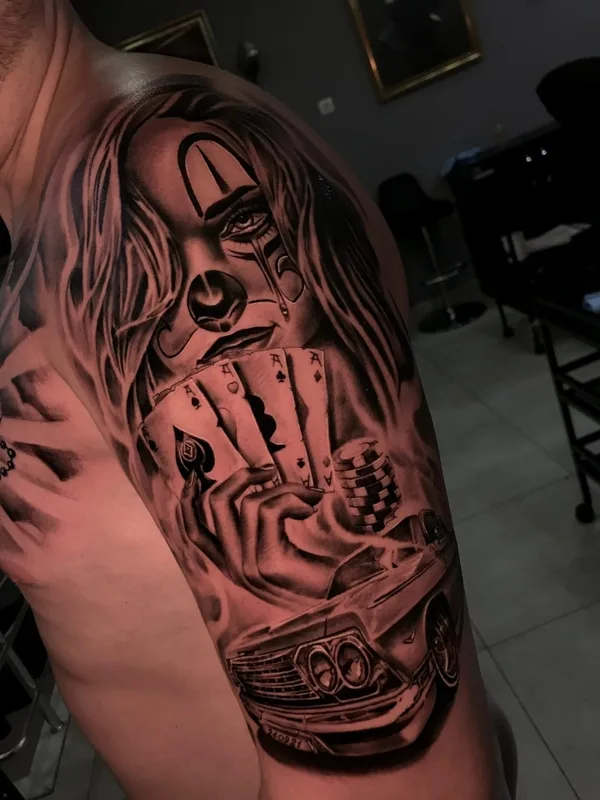 black and grey black and grey Tatuaggio su upper arm #59640 | Tatuatore Антон Каменских 