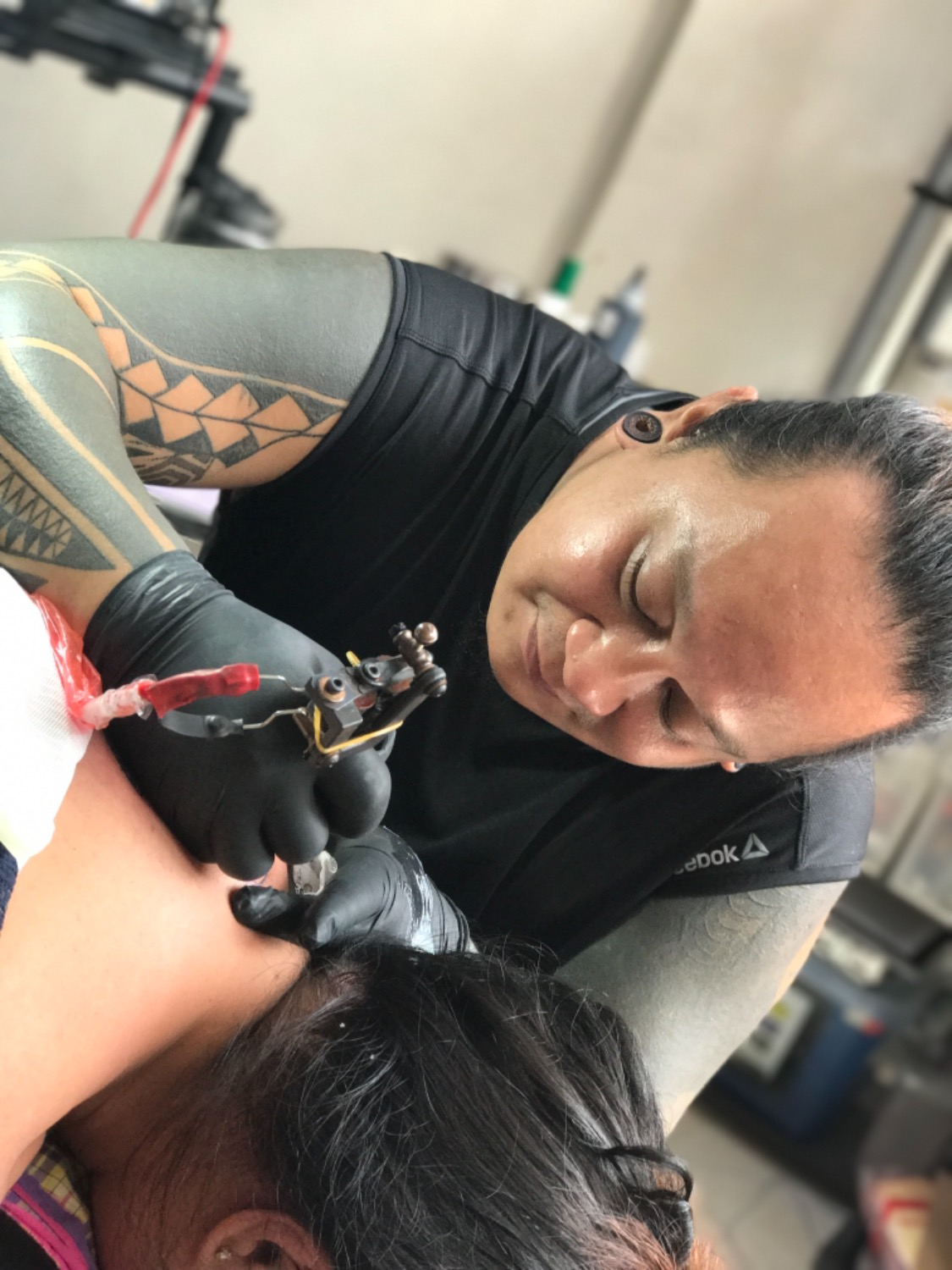 oliver tattoo shop