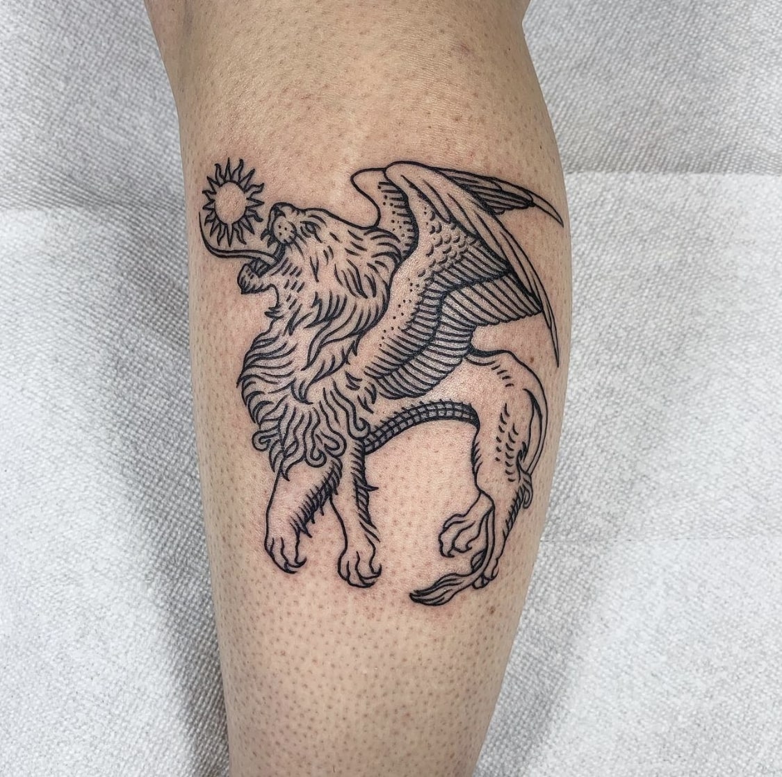 99 STUNNING GRIFFIN TATTOO Meanings Tattoo Ideas  Tattoo Designs   TATTOOGOTO