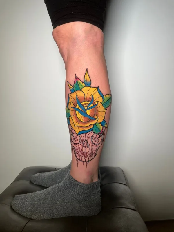 color neo traditional Tatuaggio su calf #74485 | Tatuatore Алексей Вакулов