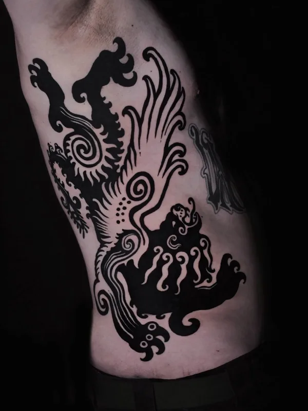 male black tribal 纹身 在 side #75207 | 纹身师 Pavlik Gusarov