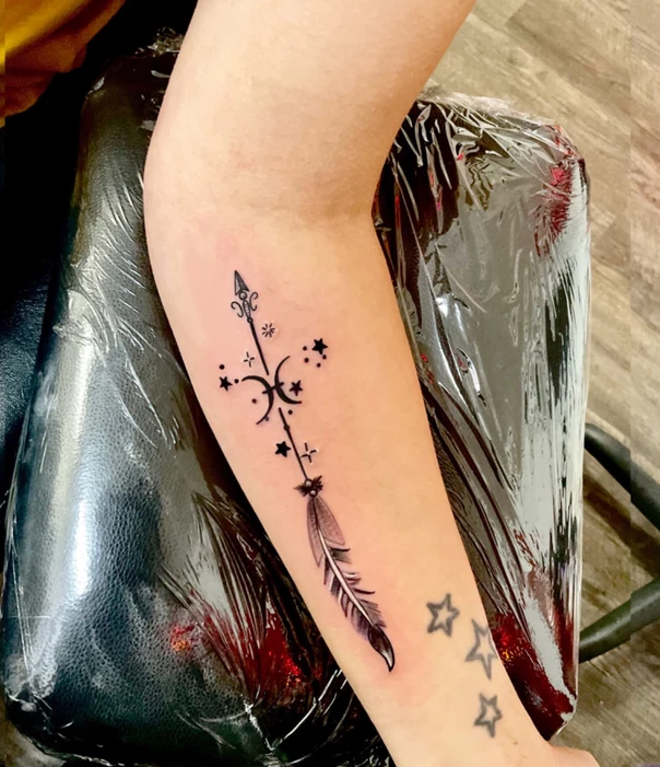Fineline Arrow, Feather tattoo on Forearm
