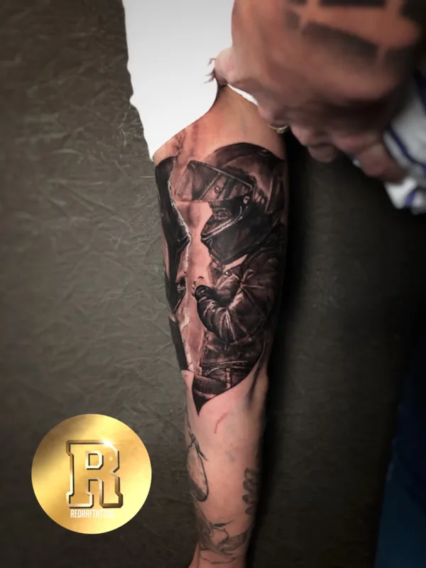 black and grey realism Tatuaggio su forearm #75565 | Tatuatore Rafael Shehmametev