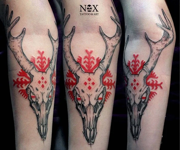 Лайнворк Skull, Antlers tattoo на Предплечье