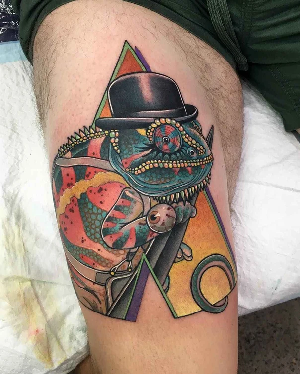 Illustrative Chameleon, Geometric tattoo on Thigh