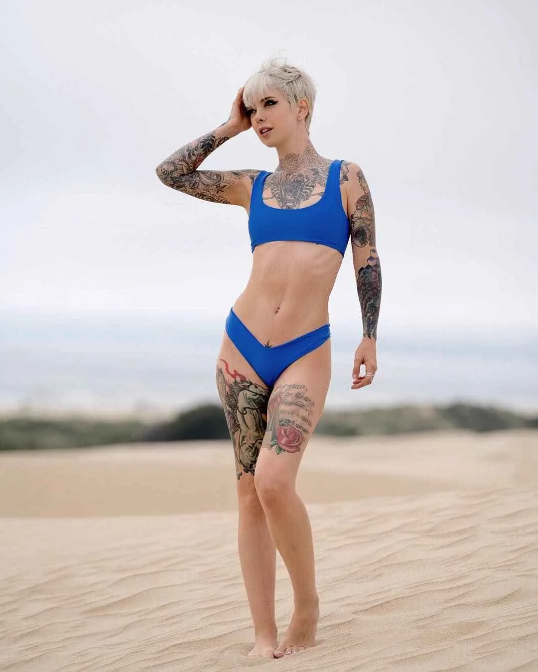 Tattoo 모델 사라 X 마일스, 여성 대안 사진 모델 | 미국