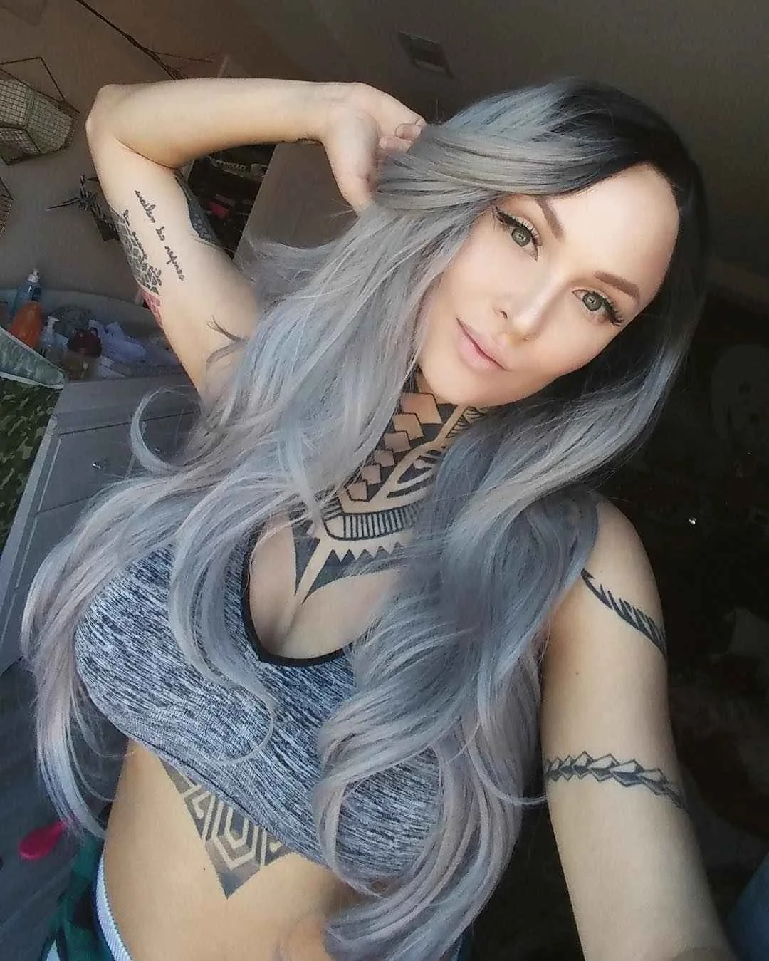 Female tattooed model Tessa Lizz | alternative model from USA
