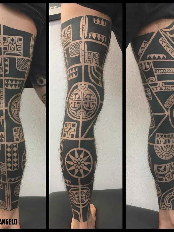 black blackwork 纹身 在 full leg #14588 | 纹身师 Michelangelo