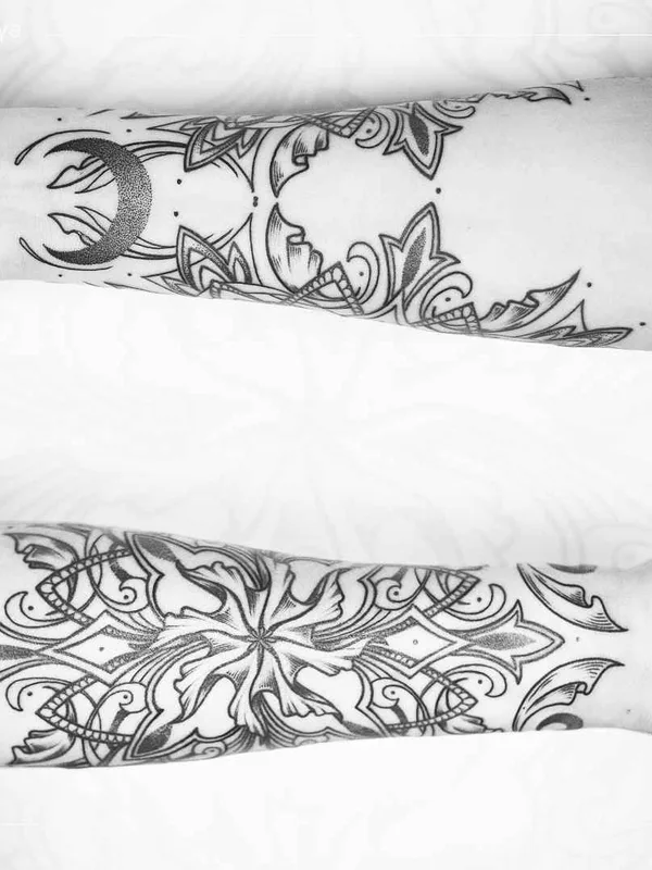 black and grey ornamental Tatuagem em forearm #14826 | Tatuador Анастасия Ятссон