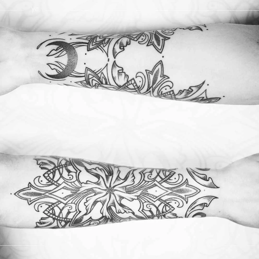 Tatuador Anastasiya Yatsson tatuagem negra trabalho de linhas autores design tatuagem | Moscou, Rússia