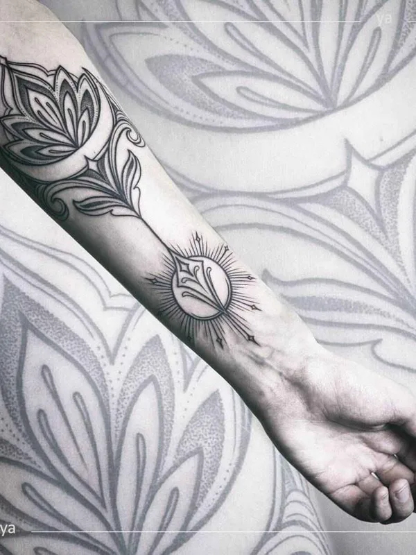 black and grey ornamental Tatuagem em forearm #14828 | Tatuador Анастасия Ятссон