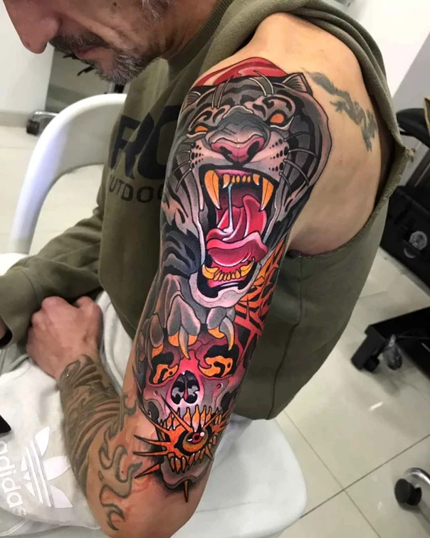 Neo Traditional Tiger, Skull tattoo on Full Sleeve