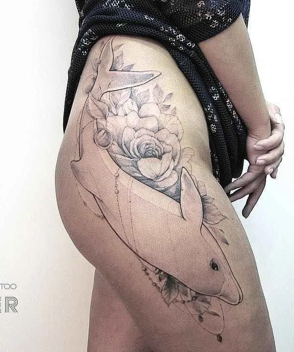 female black and grey sketch татуировка на thigh #15203 | Тату мастер Татьяна Vader