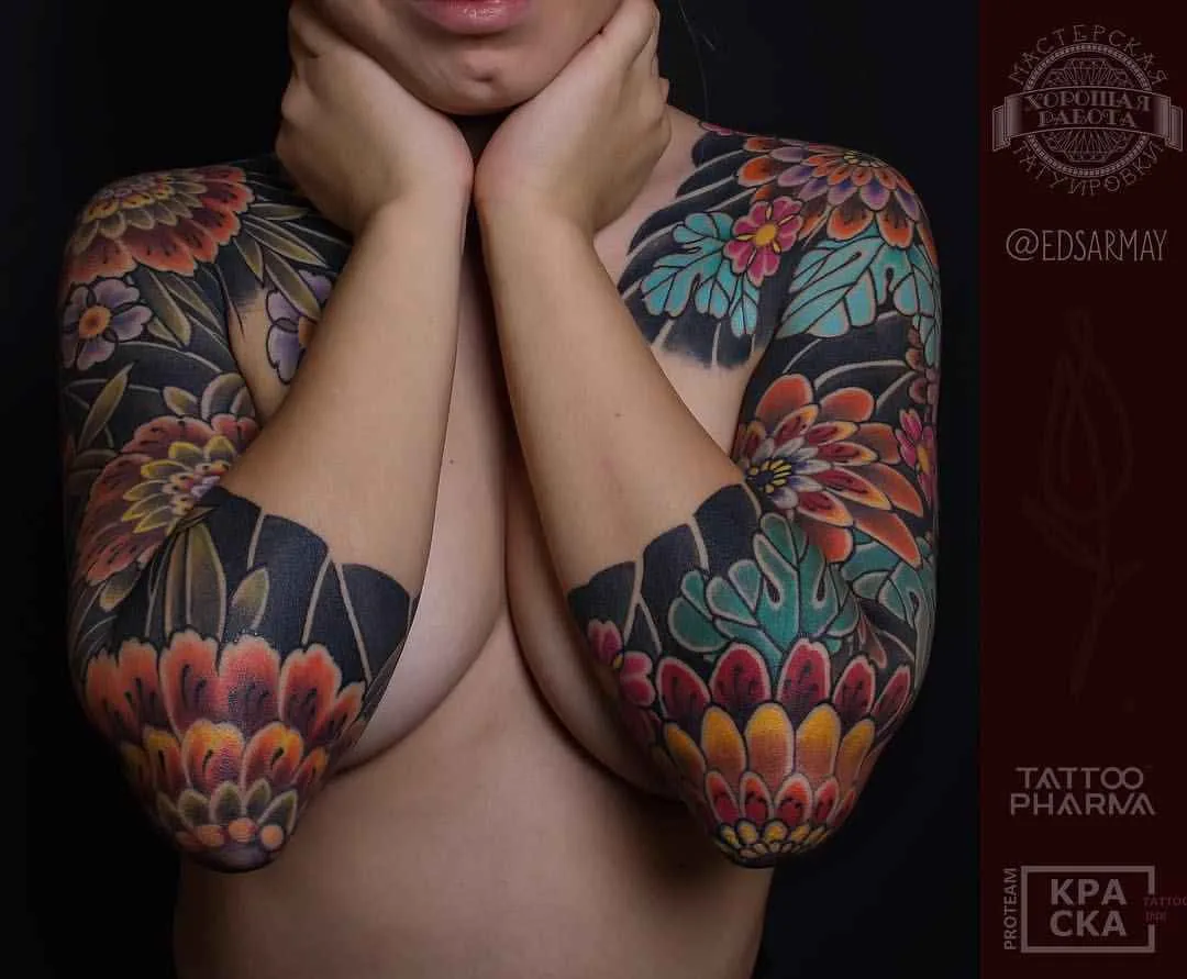 Tatuagem artista Eduard Sarmaev cor oriental japonesa tatuagem