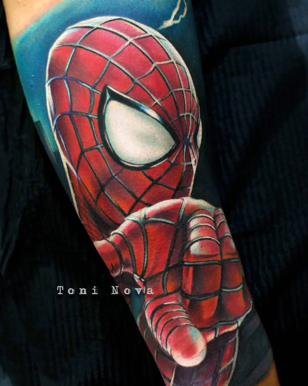 Tattoo artist Toni Nova, color and black&grey portrait tattoo realism, surrealistic tattoo | Barcelona, Spain