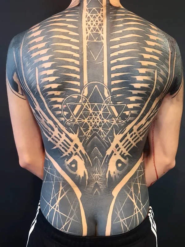 black blackwork tattoo on full back #26695 | Tattoo Artist Yonah Krank