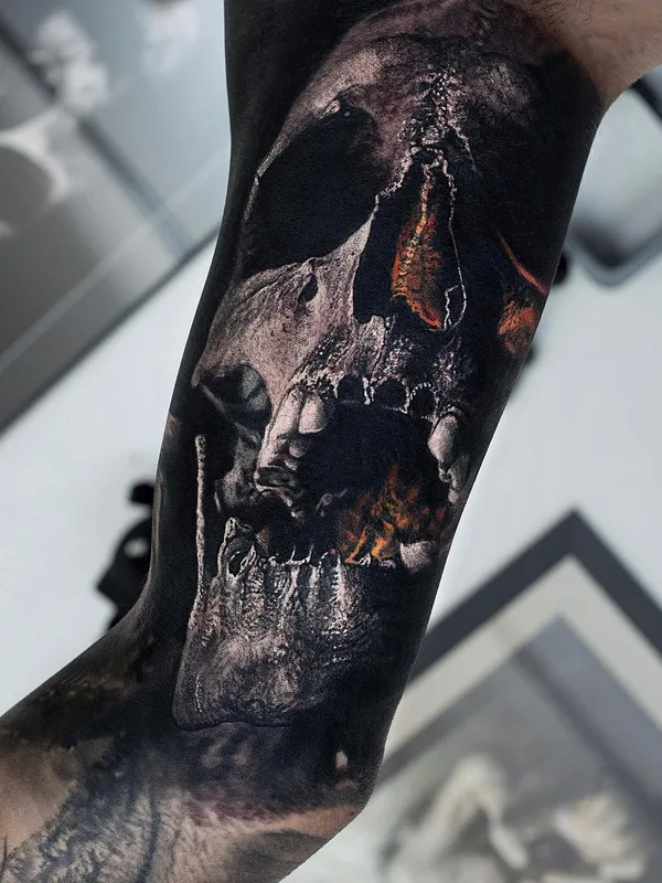 men black&gray horror, realism, portrait Tatuaggio su forearm #26595 | Tatuatore Sandry Riffard