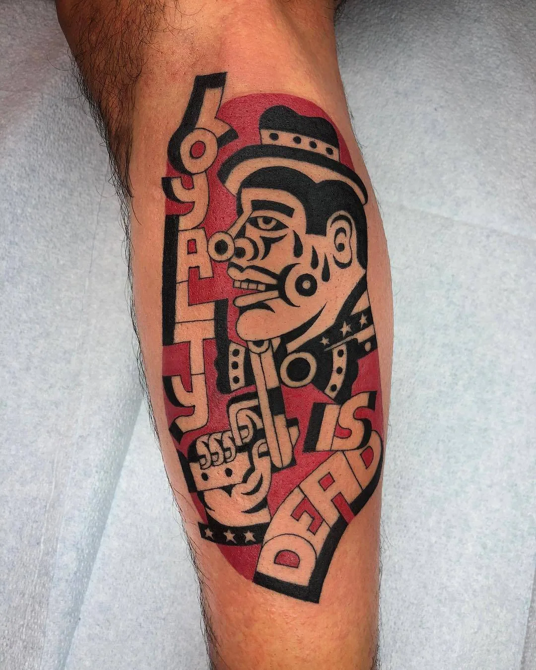 Artista di tatuaggi Luxiano 31, stile autore colore e nero, tradizionale, lettering | Messico