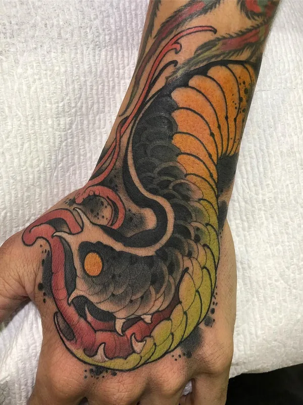 color japanese Tatuagem em hand #26966 | Tatuador MOSH