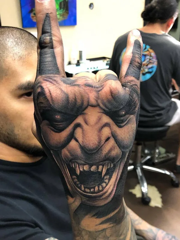 male black and grey realism Tatuaggio su hand #26892 | Tatuatore Brian Gonzales