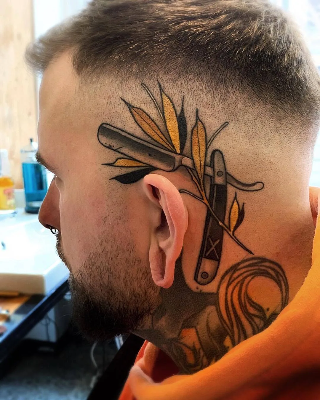 Artista de tatuagem Friedrich &Uuml;bler, nova escola de tatuagem de rosto e cabeça | Alemanha