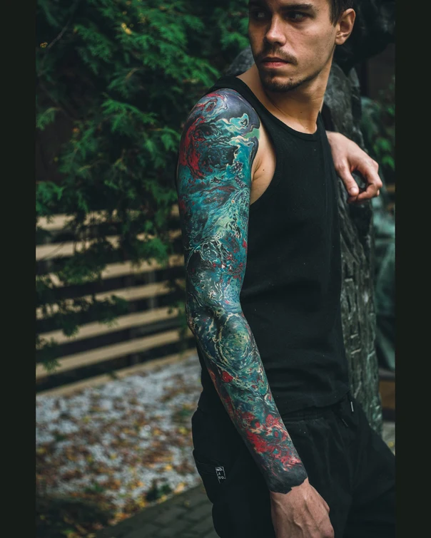 Абстрактная tattoo на Полный рукав