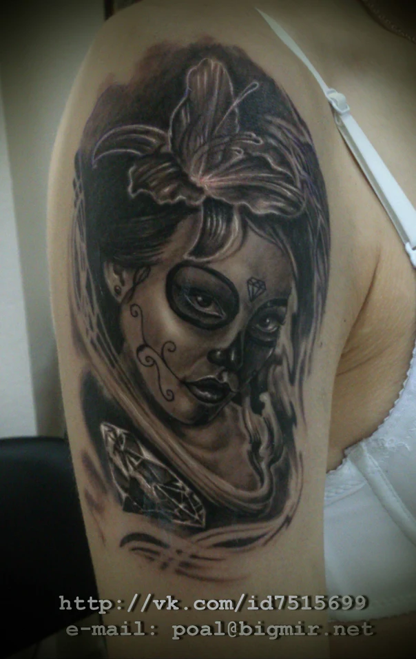Black & Grey Sugar skull, Flower tattoo on Shoulder