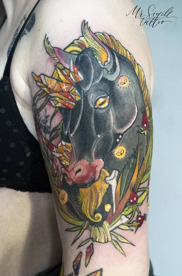 Иллюстративная Animal, Botanic tattoo на Плечо