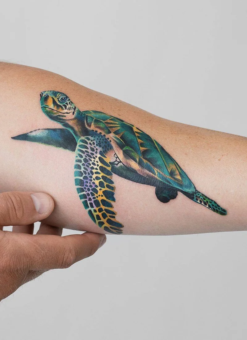 Delicate women tattoos by Rey Jasper