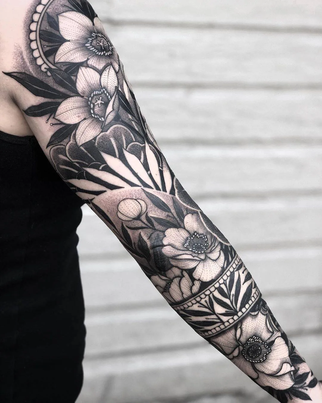 Tattoo artist Jayce Wallingford, black author's large-scale neotraditional ornamental tattoo with oriental motifs | Denver, United States
