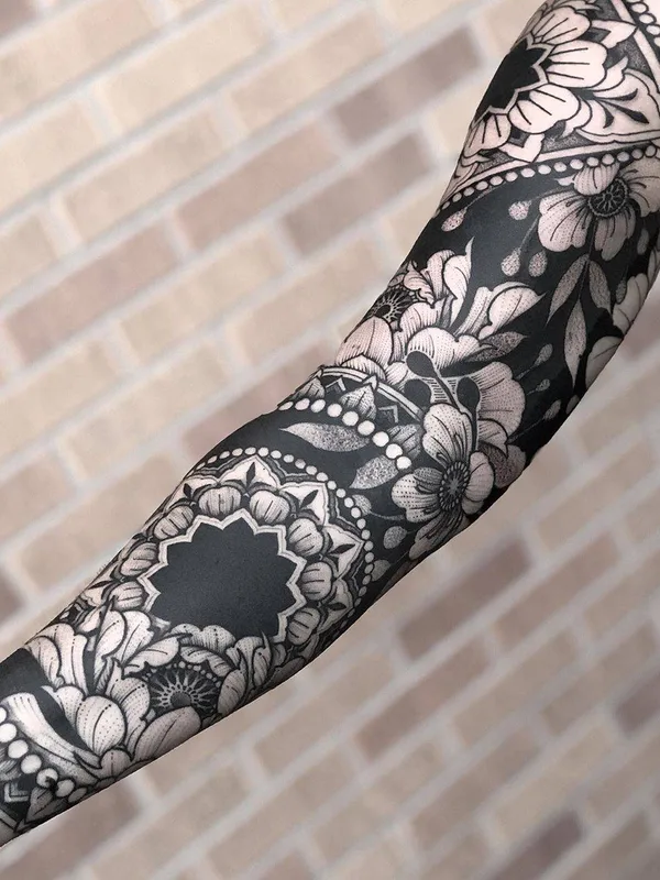 female black ornamental, blackwork, botanic 纹身 在 arm, forearm #34146 | 纹身师 Jayce Wallingford