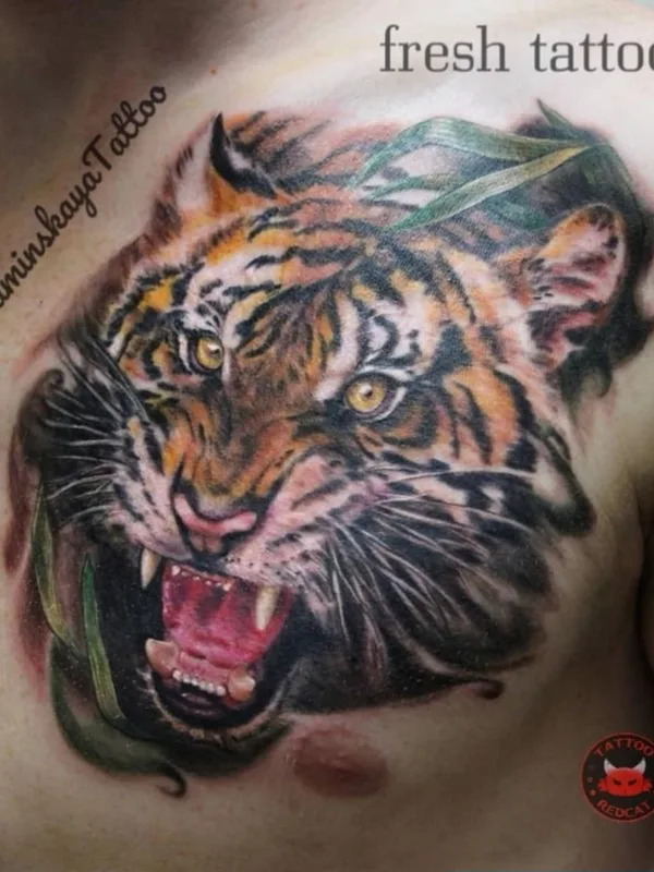 color realism tatouage sur chest #38087 | Artiste tatoueur Olga Kaminskaya