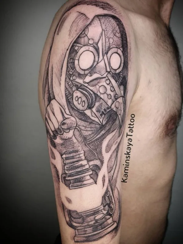 male black and grey blackwork tatouage sur upper arm #38094 | Artiste tatoueur Olga Kaminskaya