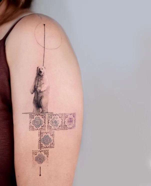 Realism Bear, Geometric tattoo on Shoulder