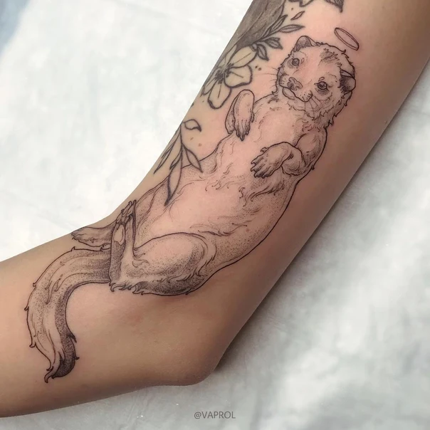 Файнлайн Animal, Halo tattoo на Предплечье