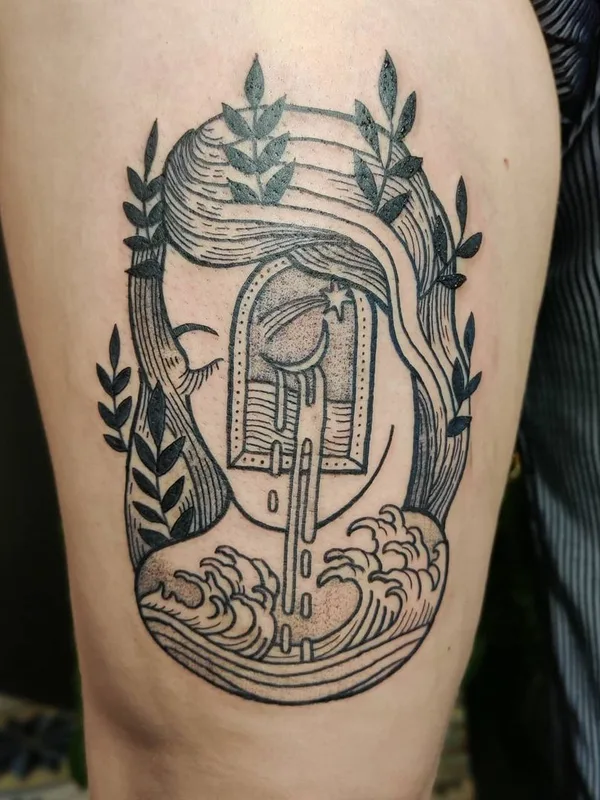 black blackwork tattoo auf thigh #43935 | Tätowierer Polly Heggenes