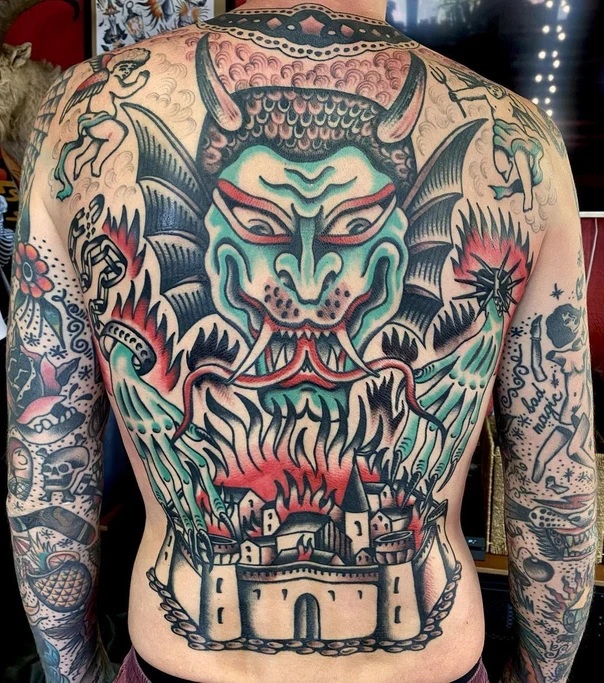 Традиционная Demon, Castle tattoo на Спина (полная)