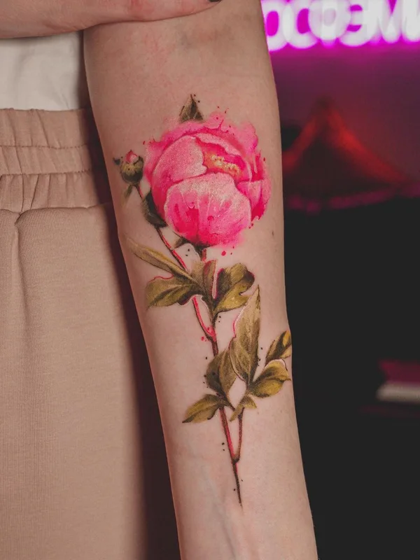 female color watercolor tatuaje en forearm #44204 | Tatuador Diana Ivashkevich