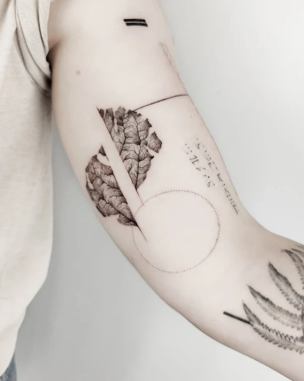 Linework Leaf, Geometric tattoo on Forearm