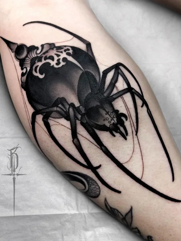 black and grey blackwork 纹身 在 forearm #44654 | 纹身师 Денис Бедринский