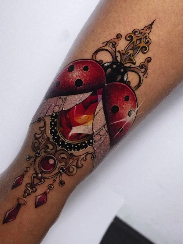 color ornamental Tatuaggio su forearm #44792 | Tatuatore Лариса Ганзвинд