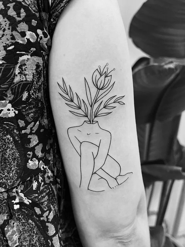 black linework 纹身 在 forearm #44844 | 纹身师 Bojana