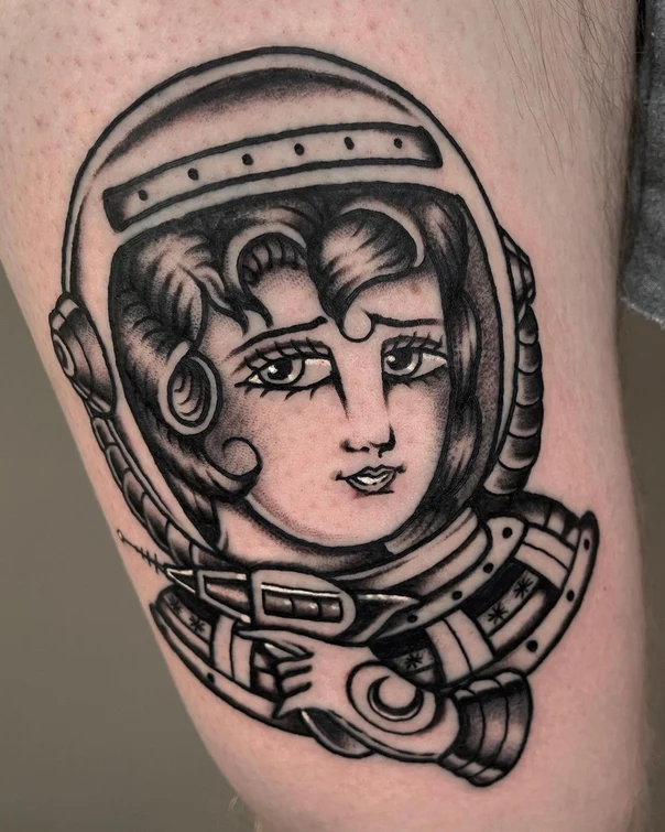 Traditional Astronaut, Portrait tattoo on Thigh