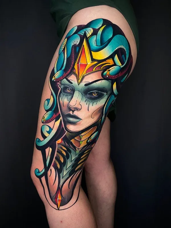 female color neo traditional tattoo auf thigh #44956 | Tätowierer Роман Закиров