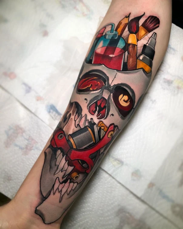 Нью-скул Skull, Tattoo machine tattoo на Предплечье