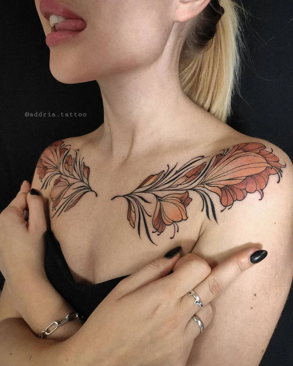 Ботаническая Flowers, Leaves tattoo на Collarbone