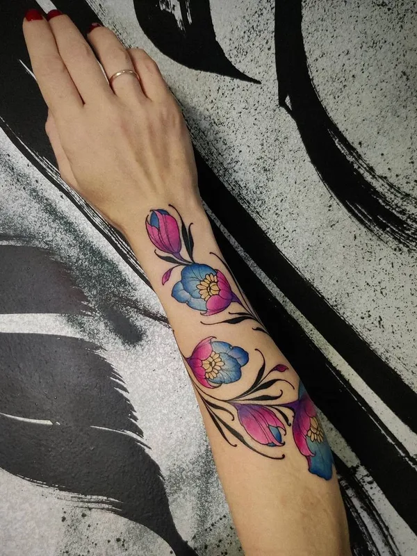 female color botanic татуировка на forearm #45018 | Тату мастер Ксения Дорошина